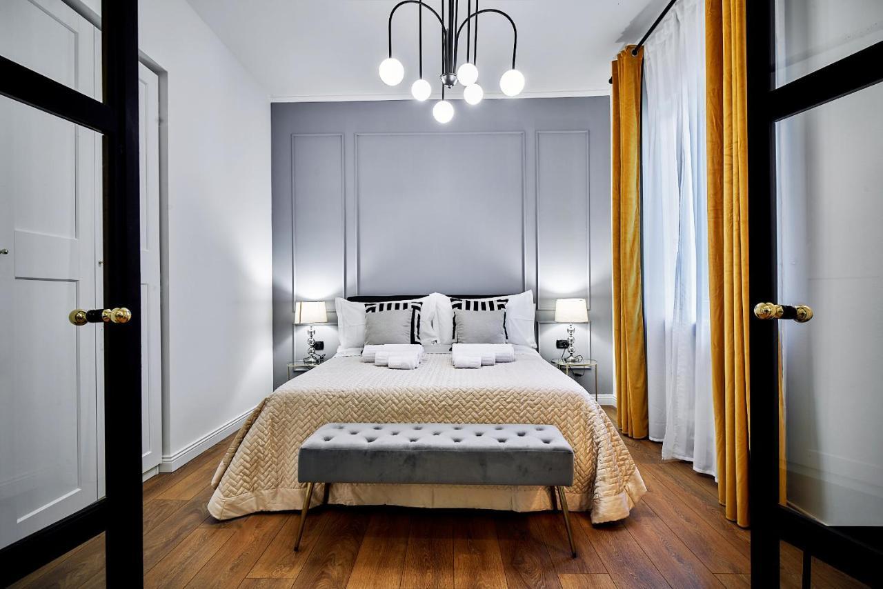 Chiclife - Lilienblum Chic Borgo Santa Caterina Apartment Бергамо Экстерьер фото